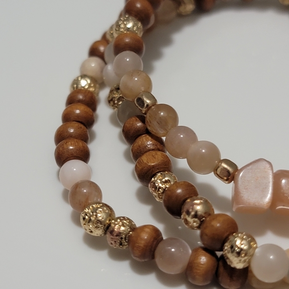 Set of 3 Semiprecious Sunstone & Hematite Bead Bracelets w/ 14k Gold Heart Charm - Picture 2 of 7
